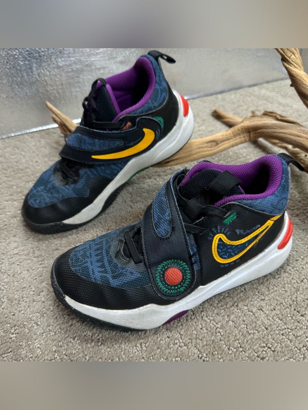 Nike Team Hustle D 11 SE Sneakers Youth